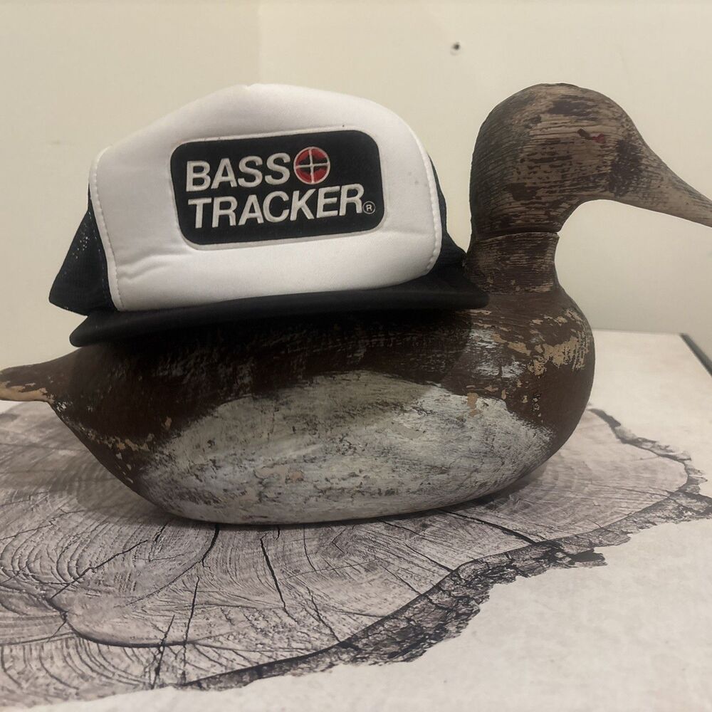 Vintage Bass Tracker Bass Pro Hat Mesh Hat Snapback Cap Trucker Fishing